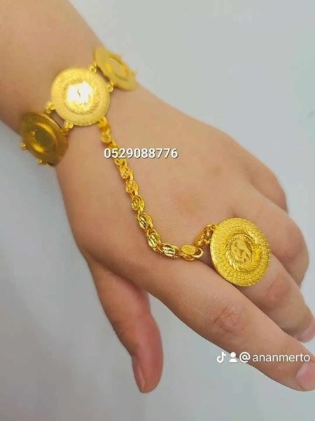 سوارة ليرة مع خاتم